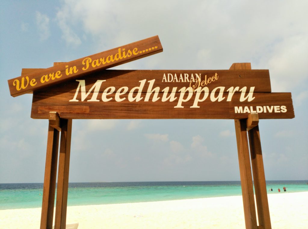 ADAARAN SELECT MEEDHUPPARU MALDIVAS